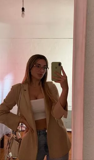 belonly / belmakesmusic nude photo #0174