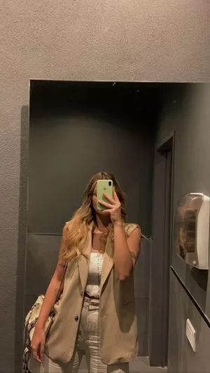 belonly / belmakesmusic nude photo #0178