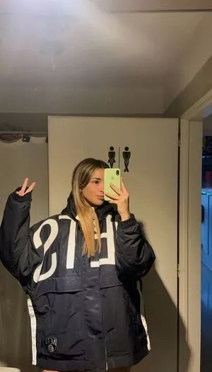 belonly / belmakesmusic nude photo #0189