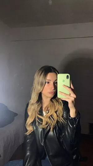 belonly / belmakesmusic nude photo #0195