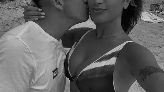 belonly / belmakesmusic nude photo #0202