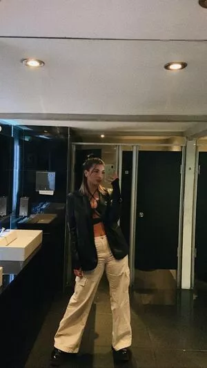 belonly / belmakesmusic nude photo #0215