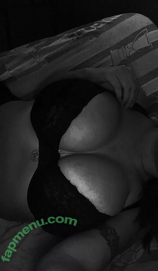 belonly nude photo #0059 (belmakesmusic)