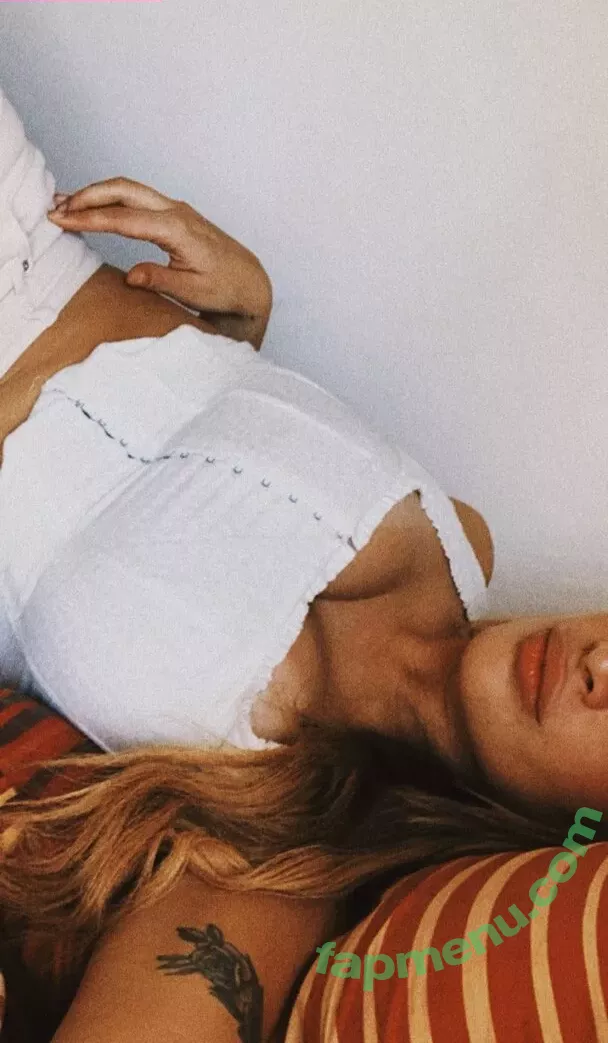 belonly nude photo #0126 (belmakesmusic)