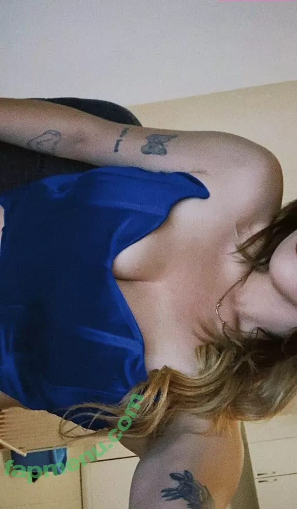 belonly nude photo #0130 (belmakesmusic)