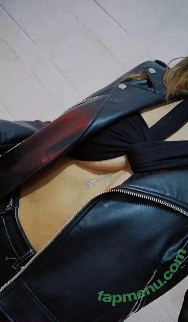 belonly nude photo #0139 (belmakesmusic)