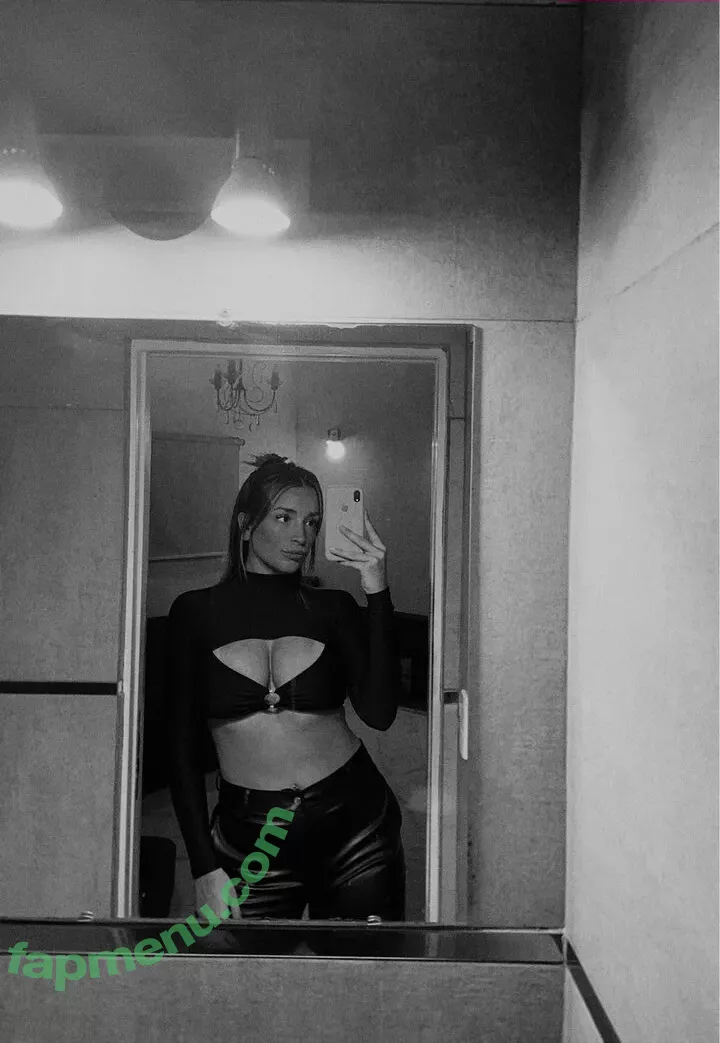 belonly nude photo #0220 (belmakesmusic)