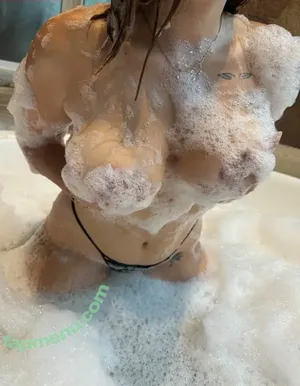  nude photo #0003