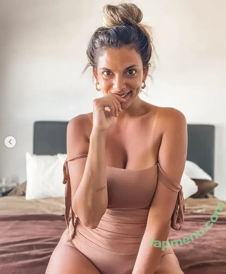Belu Lucius nude photo #0015 (Belu Lucius)