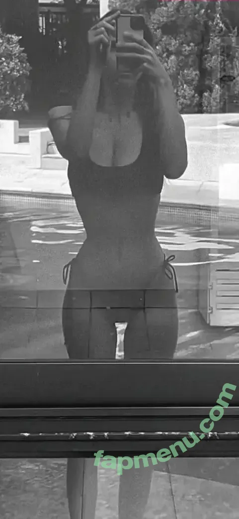 Belu Ottobri nude photo #0160 (Belenatali / belenatali_)