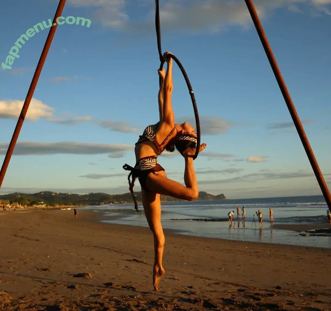 bendybarista nude photo #0053 (bendybarista)