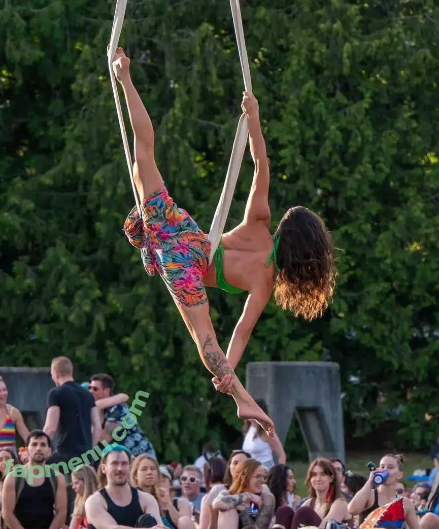 bendybarista nude photo #0058 (bendybarista)