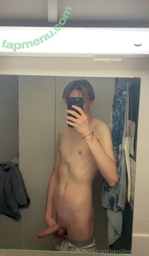  nude photo #0025