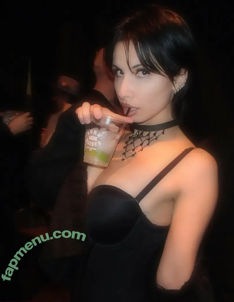 Bente Violet nude photo #0150 (bentevviolet / justviolet)