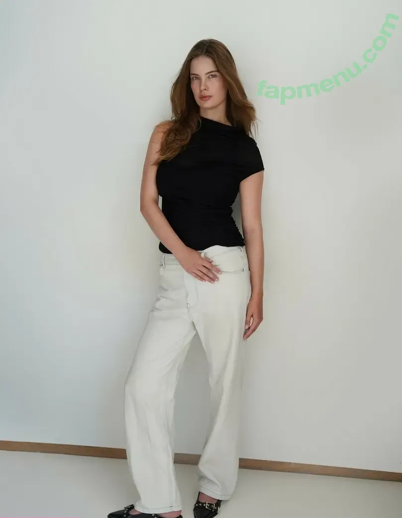 Benthe Ten Broek nude photo #0088 (benthetb)