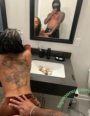 bentleyishere / bentleeeyyyyy nude photo #0018