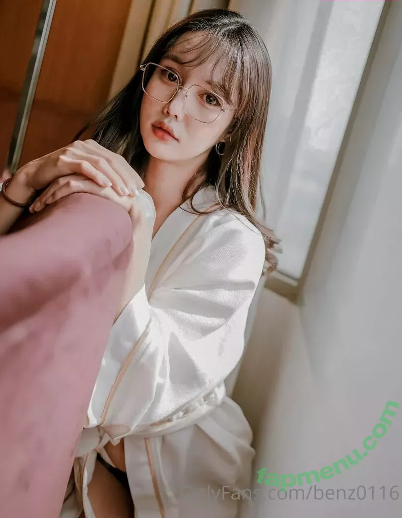 Benz Sang nude photo #0009 (benz.music / benz0116 / benz5991year)