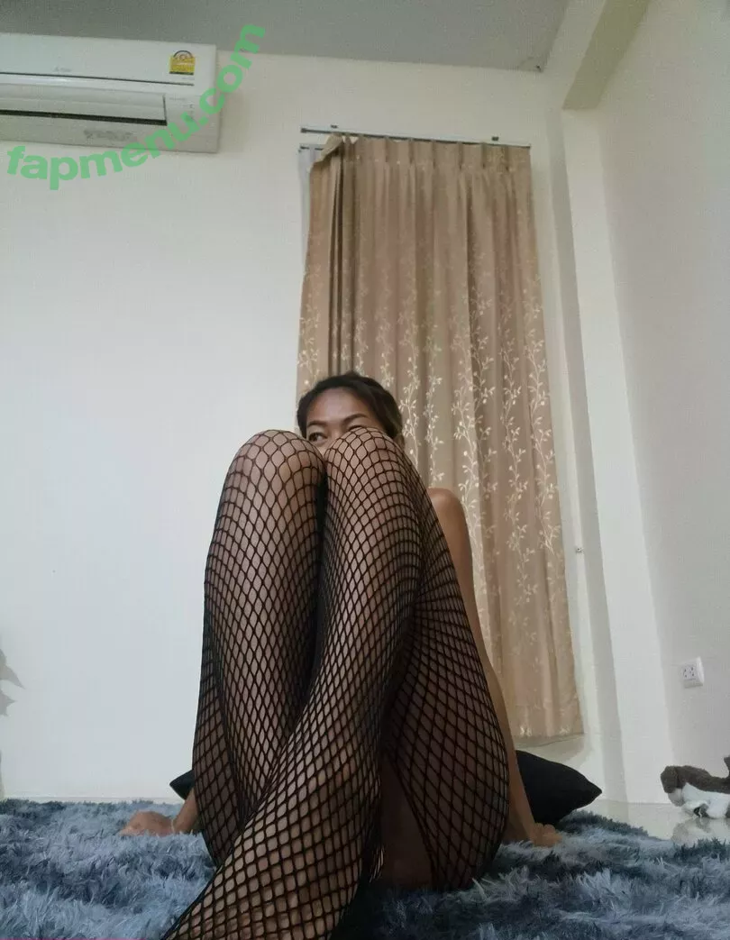 benzontoast nude photo #0193 (Benz_on_toast)