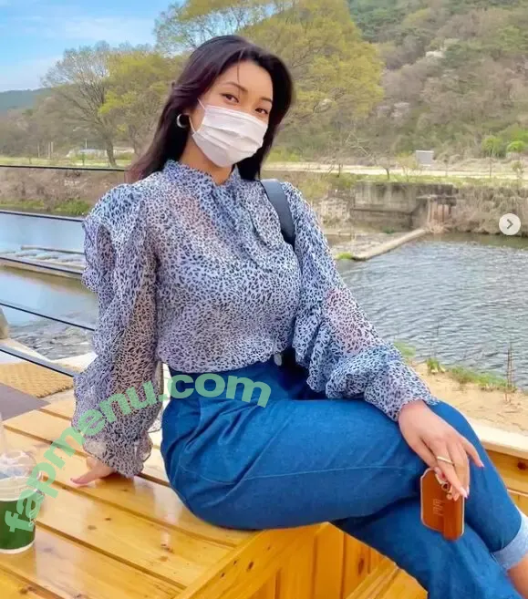 Beo Deul Jeong 정버들 nude photo #0305 (deulll_)