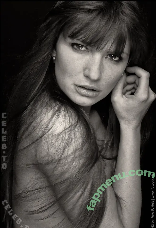 Bernadette Kaspar nude photo #0272 (berniekaspar / mischiidc)