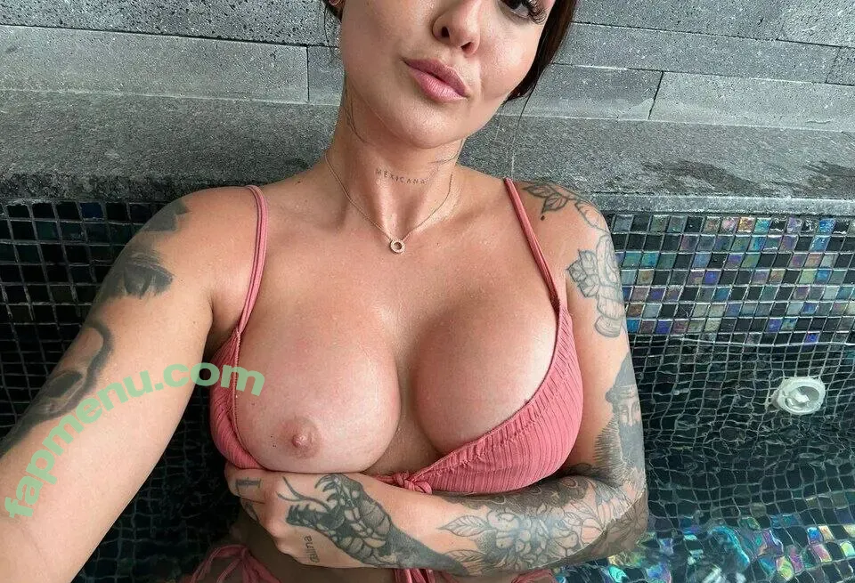 Bernadettetur nude photo #0175 (Bernadettetur)