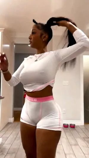 Bernice Burgos / berniceburgos / realberniceburgos nude photo #0075