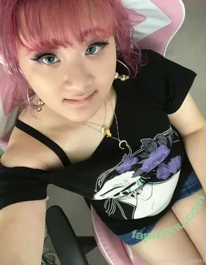 berrii / bubblberrii nude photo #0006