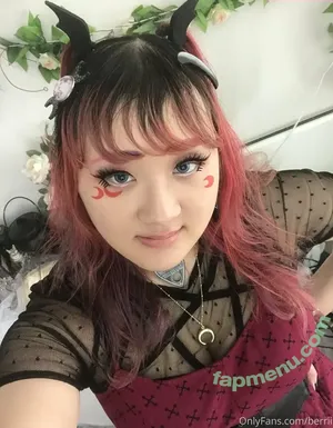 berrii / bubblberrii nude photo #0014