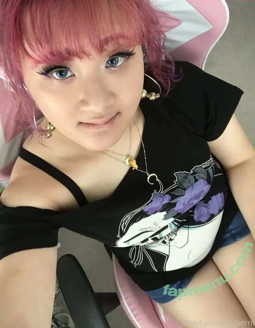 berrii nude photo #0006 (bubblberrii)