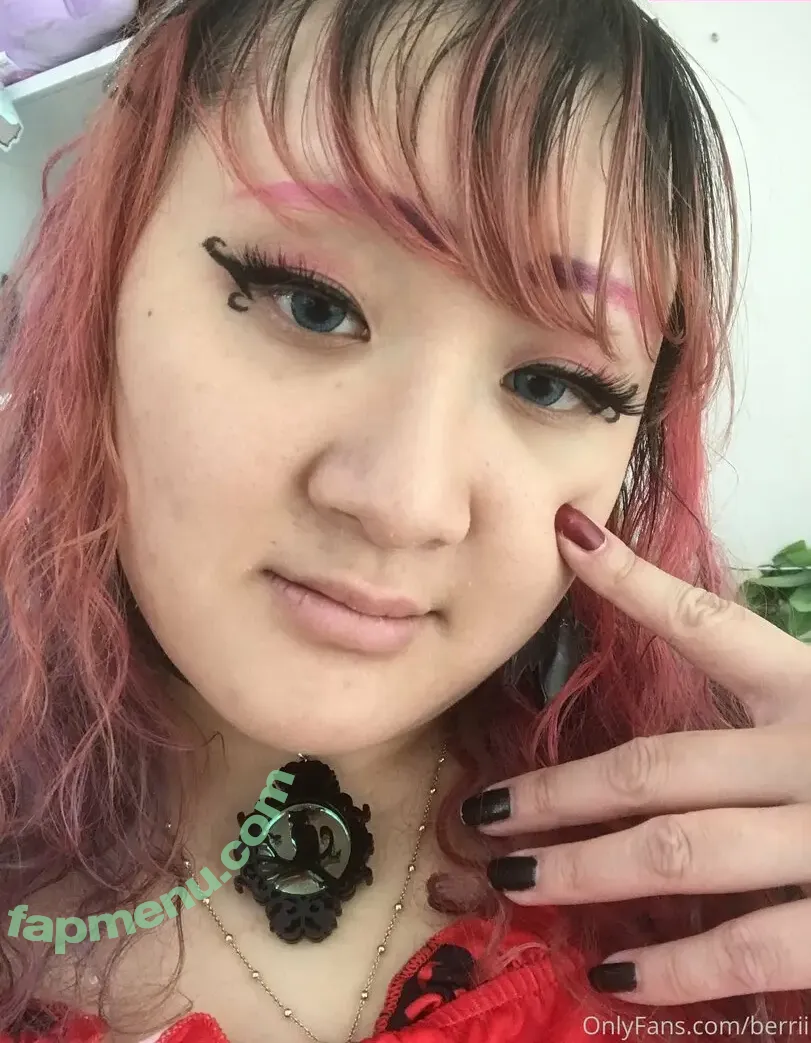 berrii nude photo #0018 (bubblberrii)