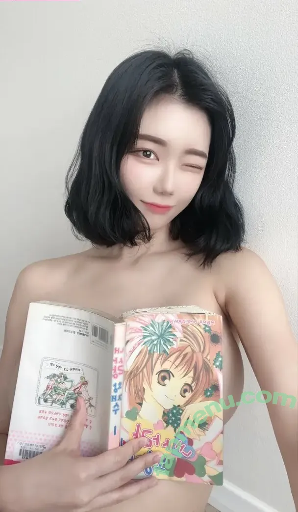 Berry nude photo #0021 (berry_is_blooming)