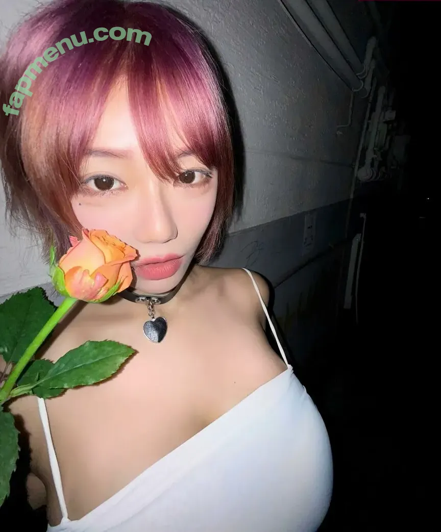 Berry nude photo #0307 (berry_is_blooming)