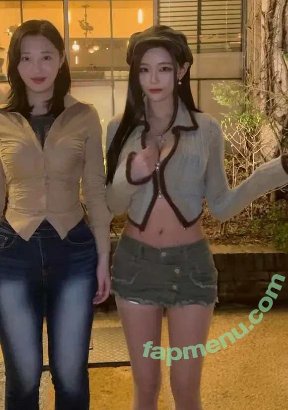 Berry nude photo #0613 (berry_is_blooming)