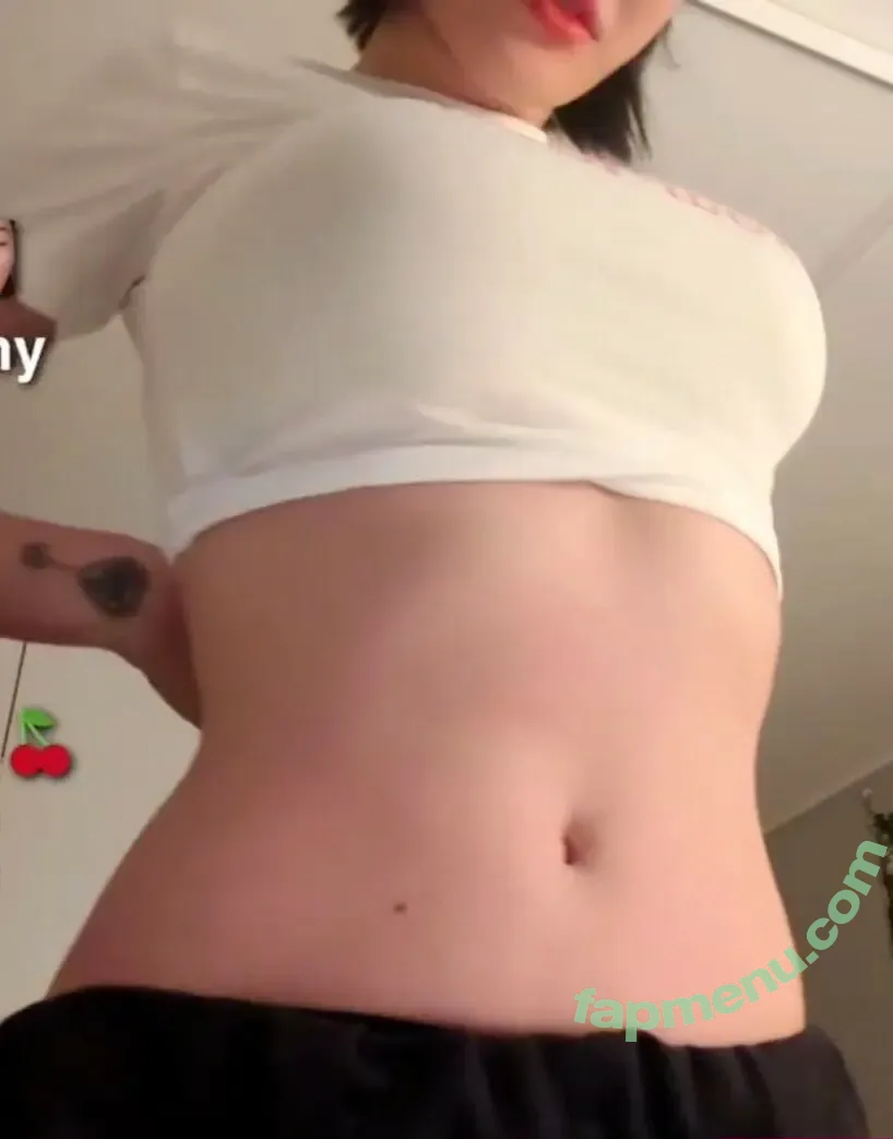 Berry nude photo #0658 (berry_is_blooming)