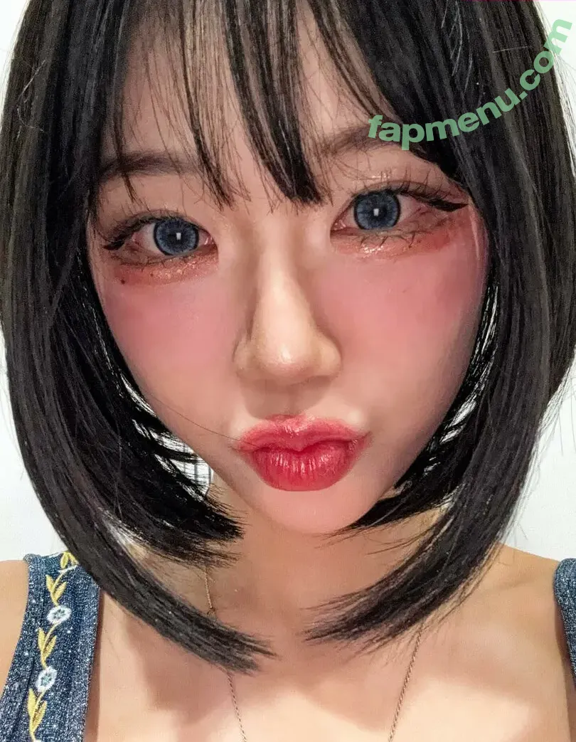 Berry nude photo #0964 (berry_is_blooming)