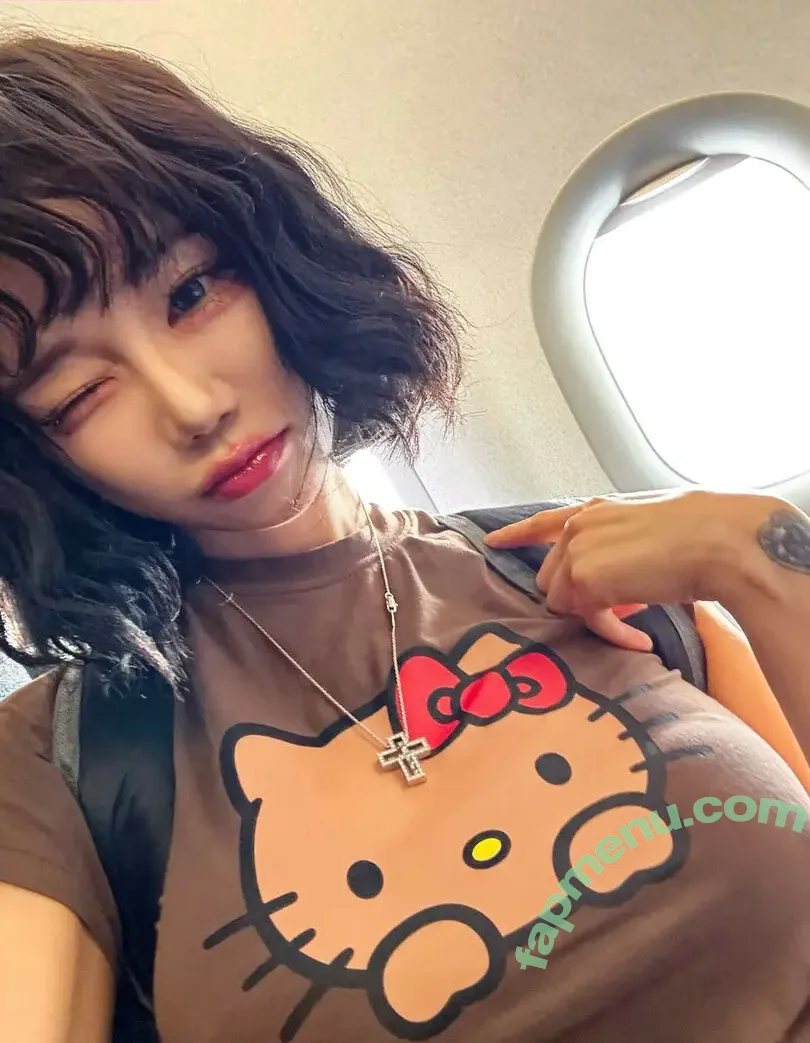 Berry nude photo #0965 (berry_is_blooming)