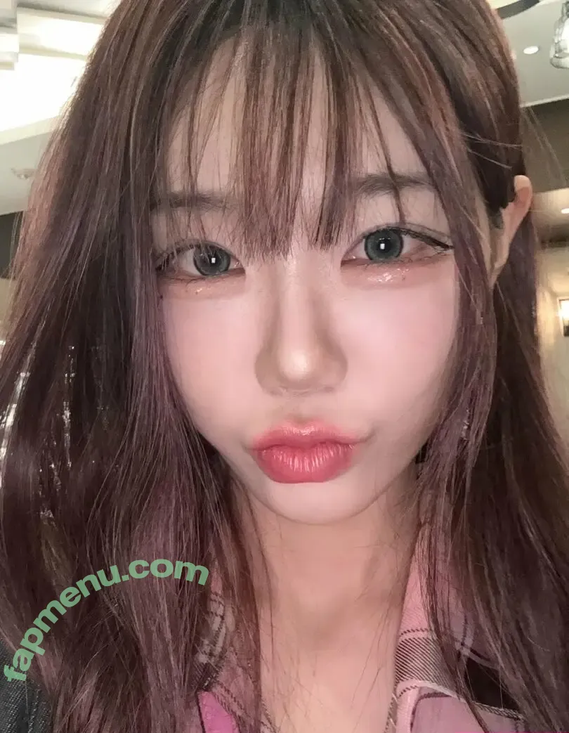 Berry nude photo #0973 (berry_is_blooming)