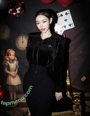 Berry / berry_is_blooming nude photo #1013