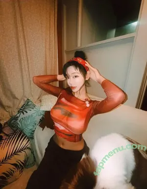 Berry / berry_is_blooming nude photo #1024