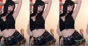 Berry / berry_is_blooming nude photo #1087