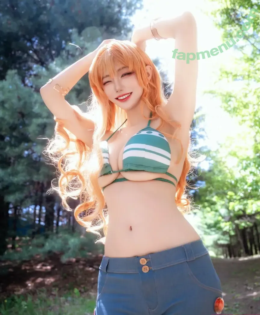 Berry nude photo #1001 (berry_is_blooming)