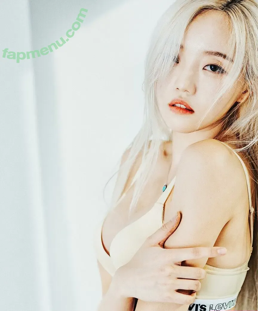 berry_berryin nude photo #0016 (berry_berryin)