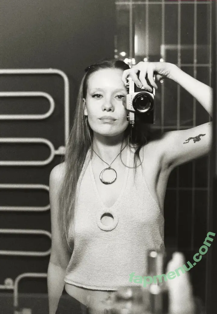 Berta Andrea Snædal nude photo #0405 (bandreas4 / bertaandreasnaedal)