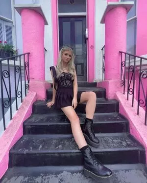 Berticuss / Britnyellen / biancasotelo14 nude photo #0014