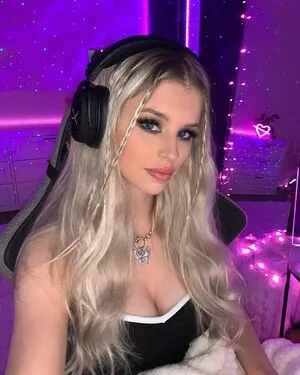 Berticuss / Britnyellen / biancasotelo14 nude photo #0035