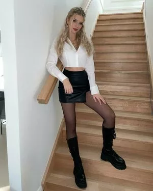 Berticuss / Britnyellen / biancasotelo14 nude photo #0075