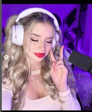 Berticuss / Britnyellen / biancasotelo14 nude photo #0131