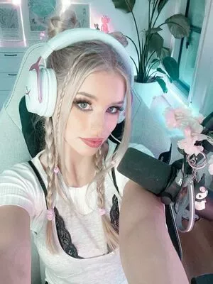 Berticuss / Britnyellen / biancasotelo14 nude photo #0144