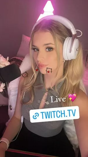 Berticuss / Britnyellen / biancasotelo14 nude photo #0212