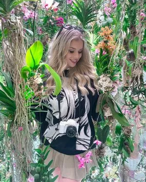 Berticuss / Britnyellen / biancasotelo14 nude photo #0251